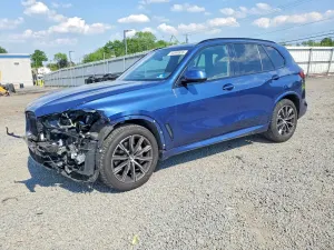 BMW X5 3.0L 6 2021