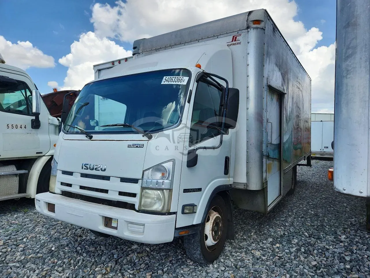 Isuzu NPR 6.0L 8 2009