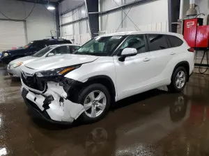 Toyota Highlander 2.4L 4 2023
