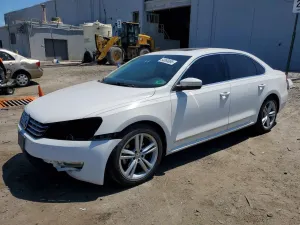 Volkswagen Passat 2.0L 4 2014