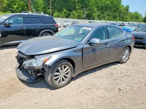 Infiniti Q50 3.7L 6 2014