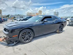 Dodge Challenger 5.7L 8 2018