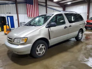 Toyota Sienna 3.0L 6 2000