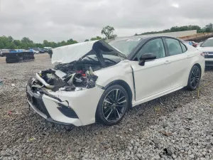 Toyota Camry 2.5L 4 2020