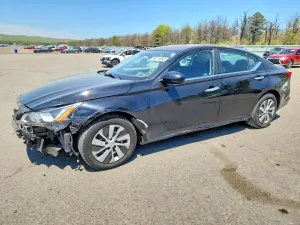 Nissan Altima 2.5L 4 2019