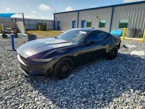 Ford Mustang 2.3L 4 2025