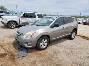 Nissan Rogue 2.5L 4 2012