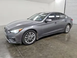 Infiniti Q50 3.0L 6 2021
