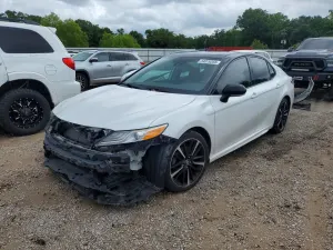 Toyota Camry 2.5L 4 2020