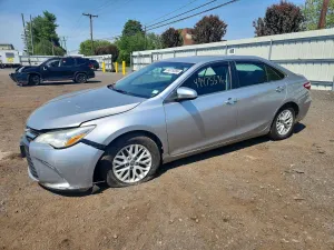 Toyota Camry 2.5L 4 2016