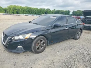 Nissan Altima 2.5L 4 2020