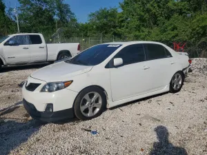 Toyota Corolla 1.8L 4 2011