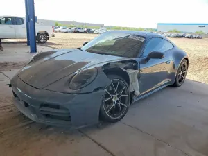 Porsche 911 3.0L 6 2025