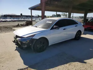 Hyundai Elantra 2.0L 4 2021
