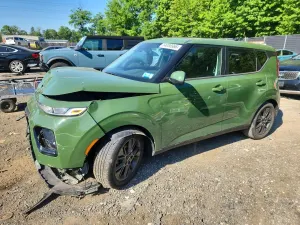 Kia Soul 2.0L 4 2021