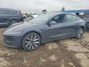 Tesla Model 3 2025