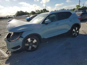 Volvo XC40 2.0L 4 2019