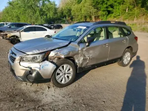 Subaru Outback 2.5L 4 2019