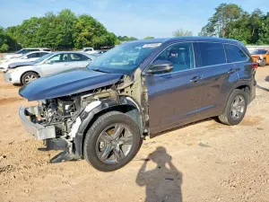 Toyota Highlander 3.5L 6 2019