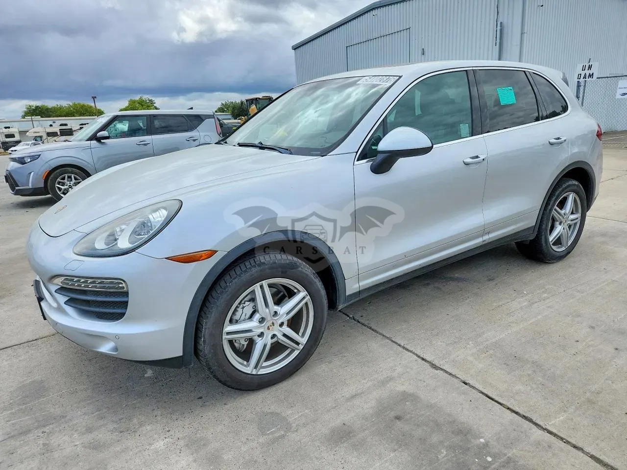 Porsche Cayenne 4.8L 8 2011