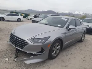 Hyundai Sonata SE 2.5L 4 2021