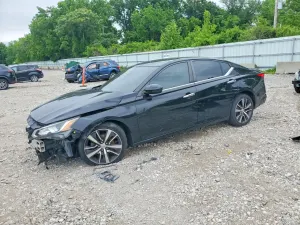 Nissan Altima 2.5L 4 2020