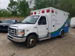 Ford Econoline 6.8L 10 2019