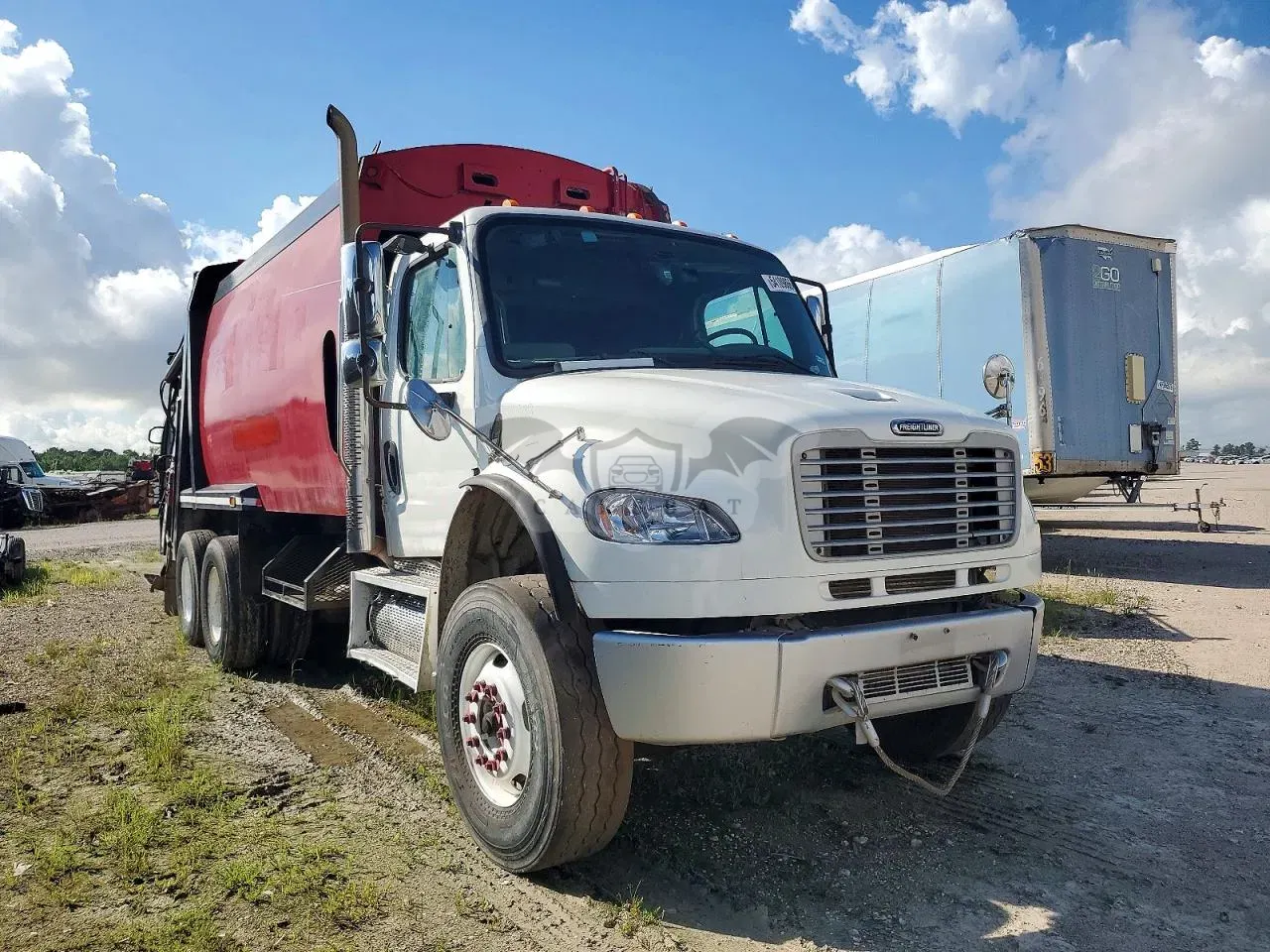 Freightliner Business Class M2 8.3L 6 2010