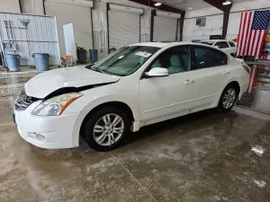 Nissan Altima 2.5L 4 2010