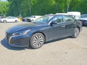 Nissan Altima 2.5L 4 2025