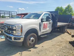 Ford F-350 7.3L 8 2024