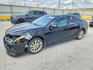 Toyota Camry 2.5L 4 2021