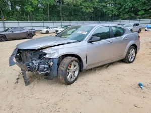 Dodge Avenger 2.4L 4 2014