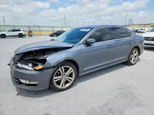 Volkswagen Passat 2.0L 4 2014