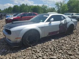 Dodge Challenger 6.4L 8 2021