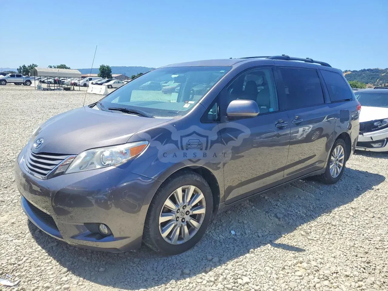 Toyota Sienna 3.5L 6 2012