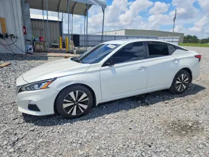 Nissan Altima 2.5L 4 2021