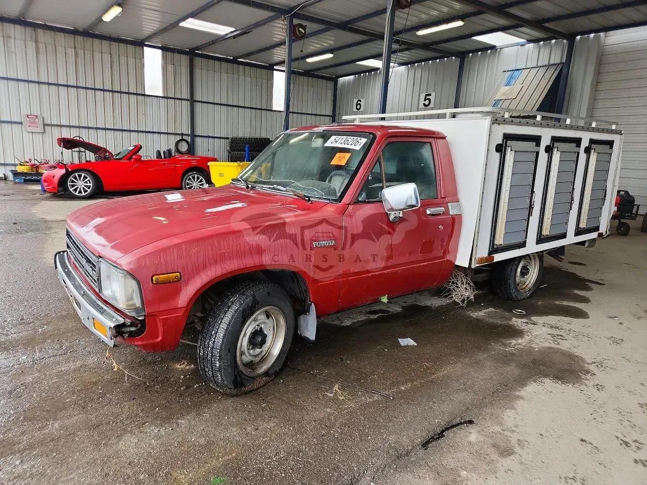 Toyota Hilux 2.4L 4 1983