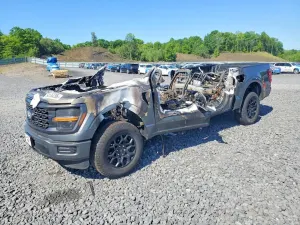 Ford F-150 2.7L 6 2025