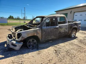 RAM 1500 5.7L 8 2019