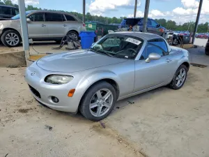 Mazda MX-5 (Miata) 2.0L 4 2008