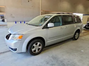 Dodge Grand Caravan (Caravan) 3.8L 6 2010
