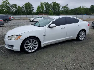 Jaguar XF 5.0L 8 2011