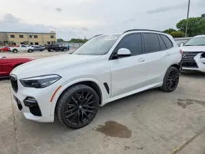 BMW X5 3.0L 6 2021