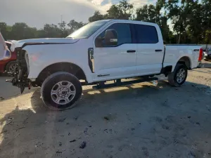 Ford F-250 6.7L 8 2025