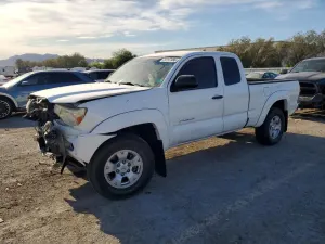 Toyota Tacoma 4.0L 6 2015
