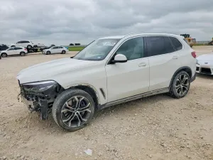 BMW X5 3.0L 6 2020