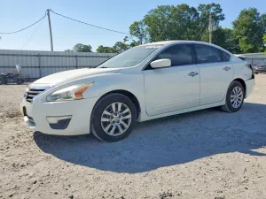Nissan Altima 2.5L 4 2015