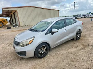 Kia Rio 1.6L 4 2014