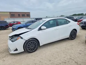 Toyota Corolla 1.8L 4 2019